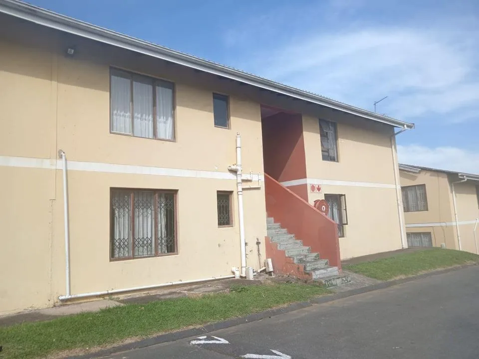 2 Bedroom Apartment / flat to rent in Montclair