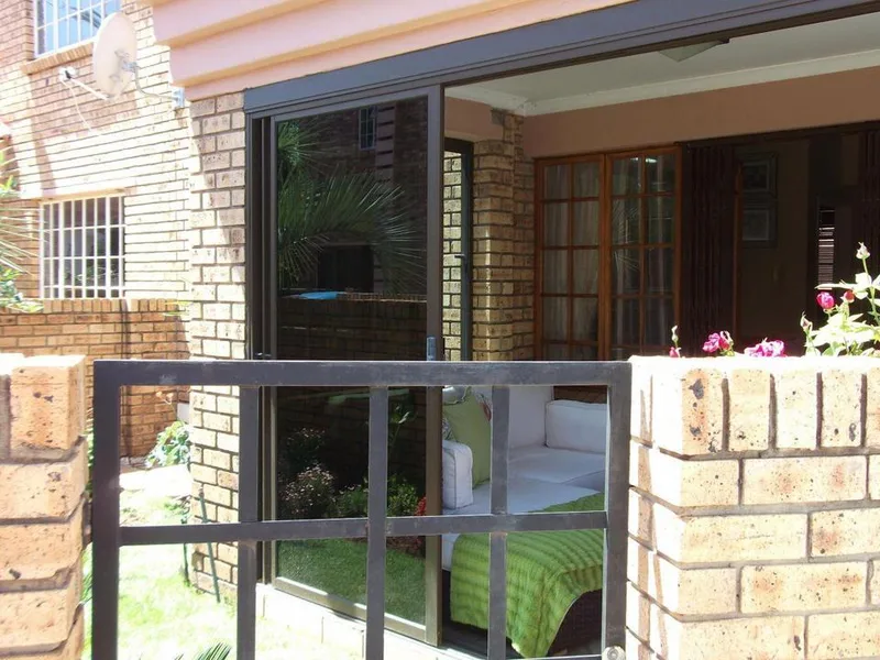 2 Bedroom Townhouse for sale in Potchefstroom Central