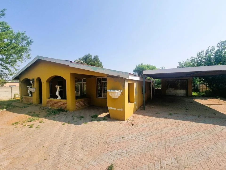 3 Bedroom House for sale in Virginia Park