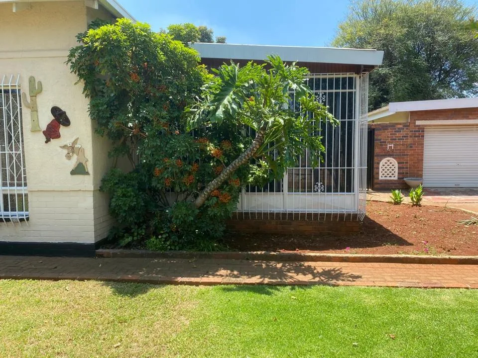 3 Bedroom House for sale in Brakpan Central