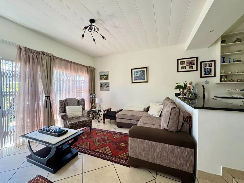 2 Bedroom Townhouse in Lyttelton Manor
