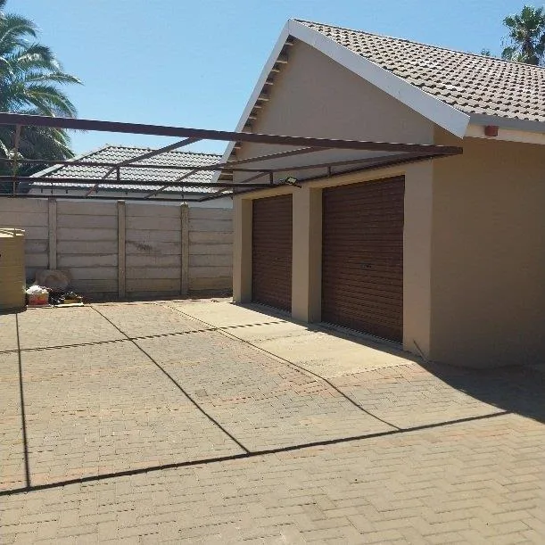 3 Bedroom House for sale in Carters Glen