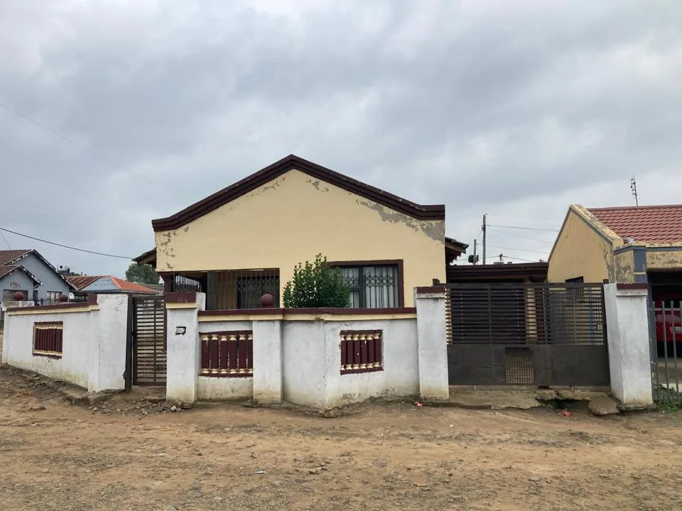 3 Bedroom House for sale in Gelukwaarts