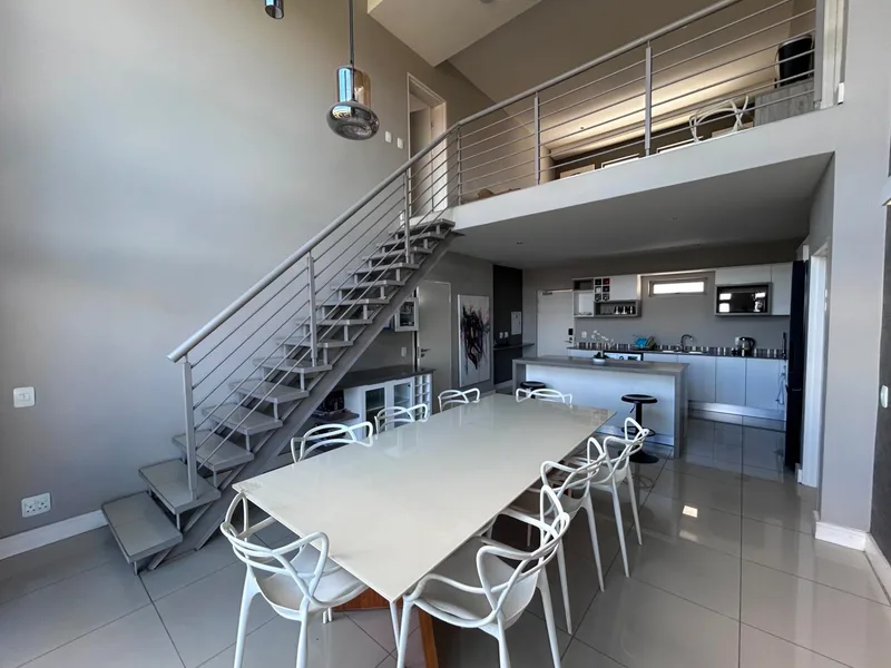 3 Bedroom Penthouse in Rosebank