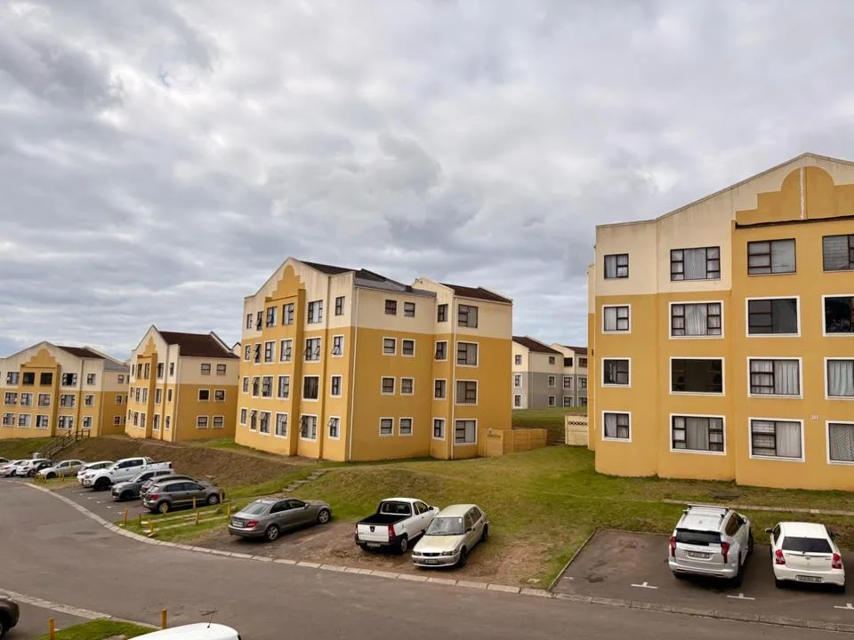 3 Bedroom Apartment / flat for sale in Amalinda
