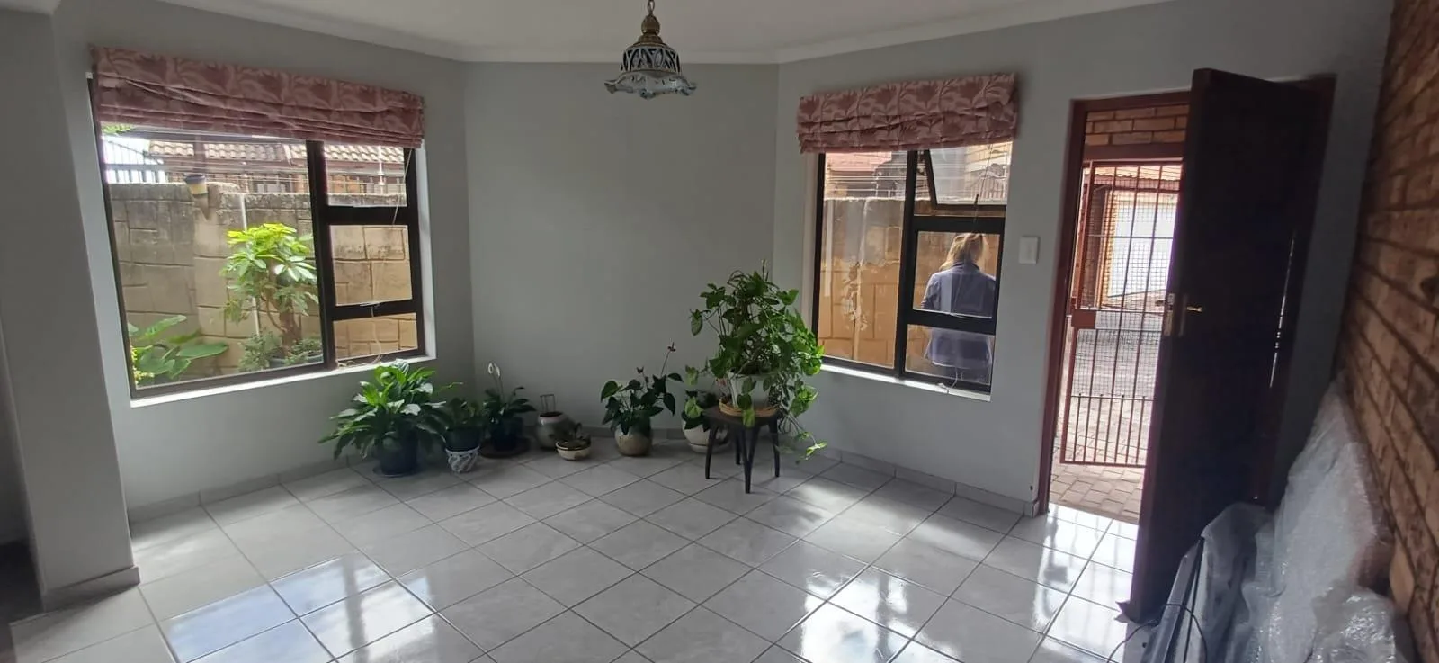 Property to rent in Pomona