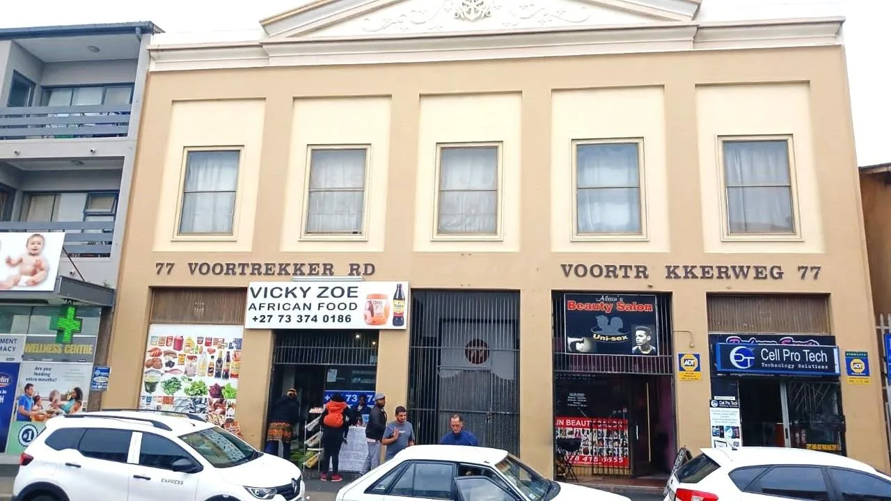 2 Bedroom House for sale in Goodwood Central