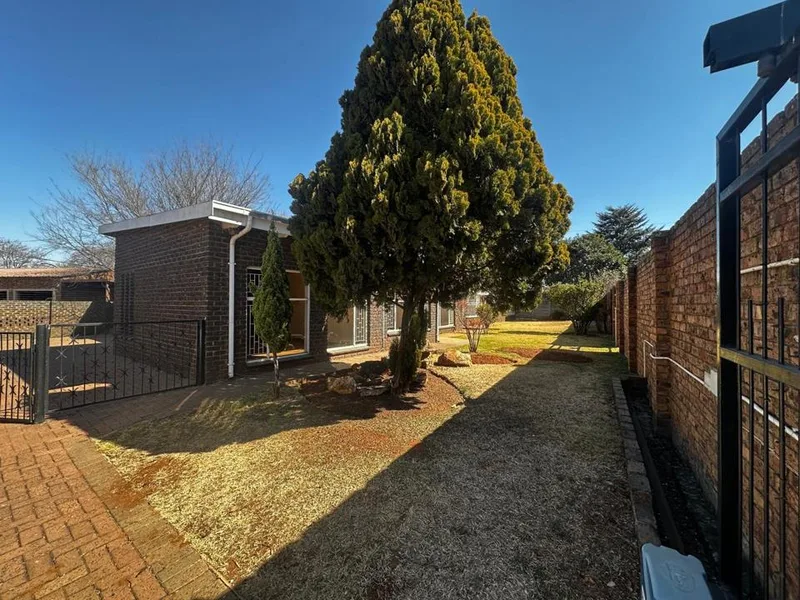 4 Bedroom House for sale in Delmas