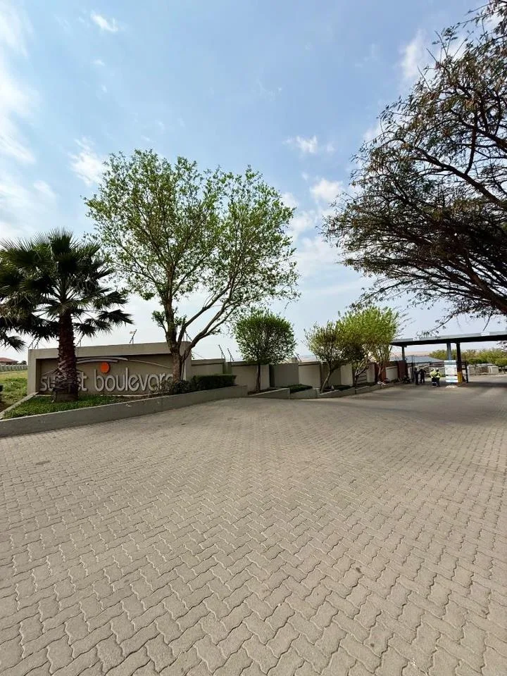 3 Bedroom Townhouse for sale in Ben Fleur