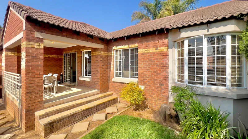 2 Bedroom Townhouse in Blue Hills Equestrian Estate