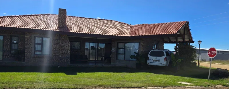 5 Bedroom House in Orania