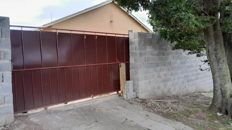 House for sale in Stoneydrift