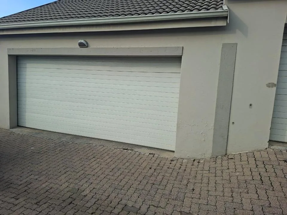 3 Bedroom Townhouse to rent in Die Heuwel