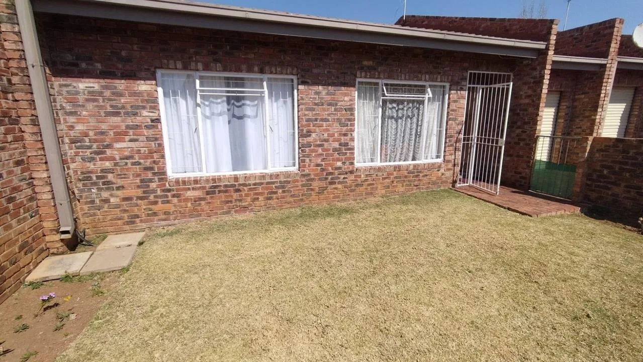 2 Bedroom Townhouse for sale in Wilkeville