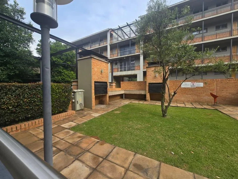 2 Bedroom Apartment / flat for sale in Nieuw Muckleneuk
