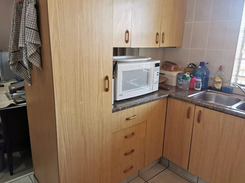 1 Bedroom Apartment / flat for sale in Sunair Park