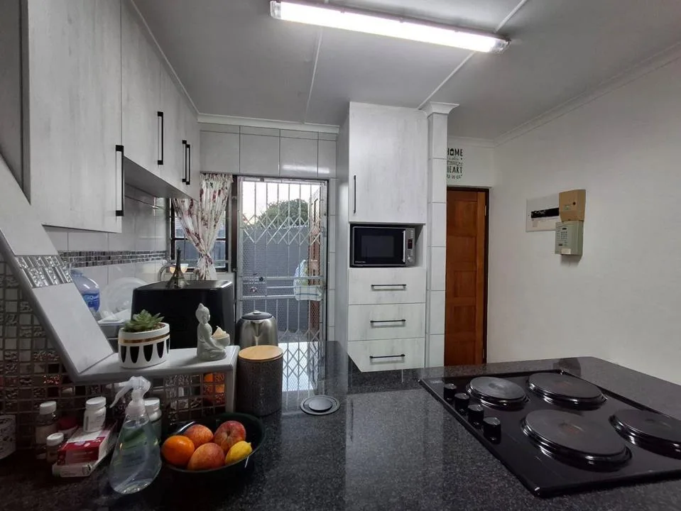 1 Bedroom Townhouse for sale in Arboretum