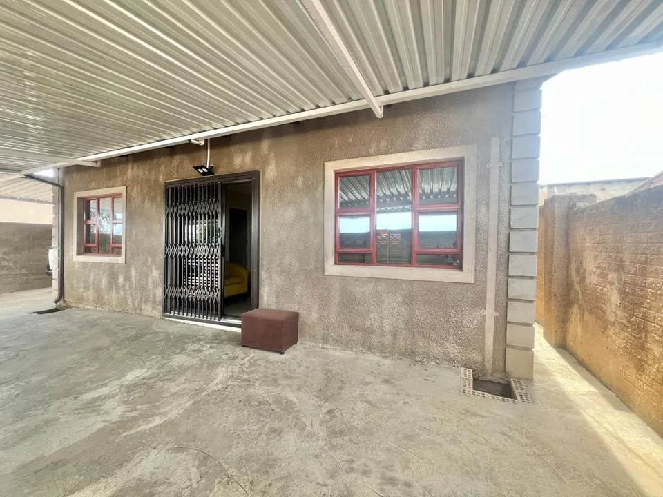 2 Bedroom House to rent in Imbali