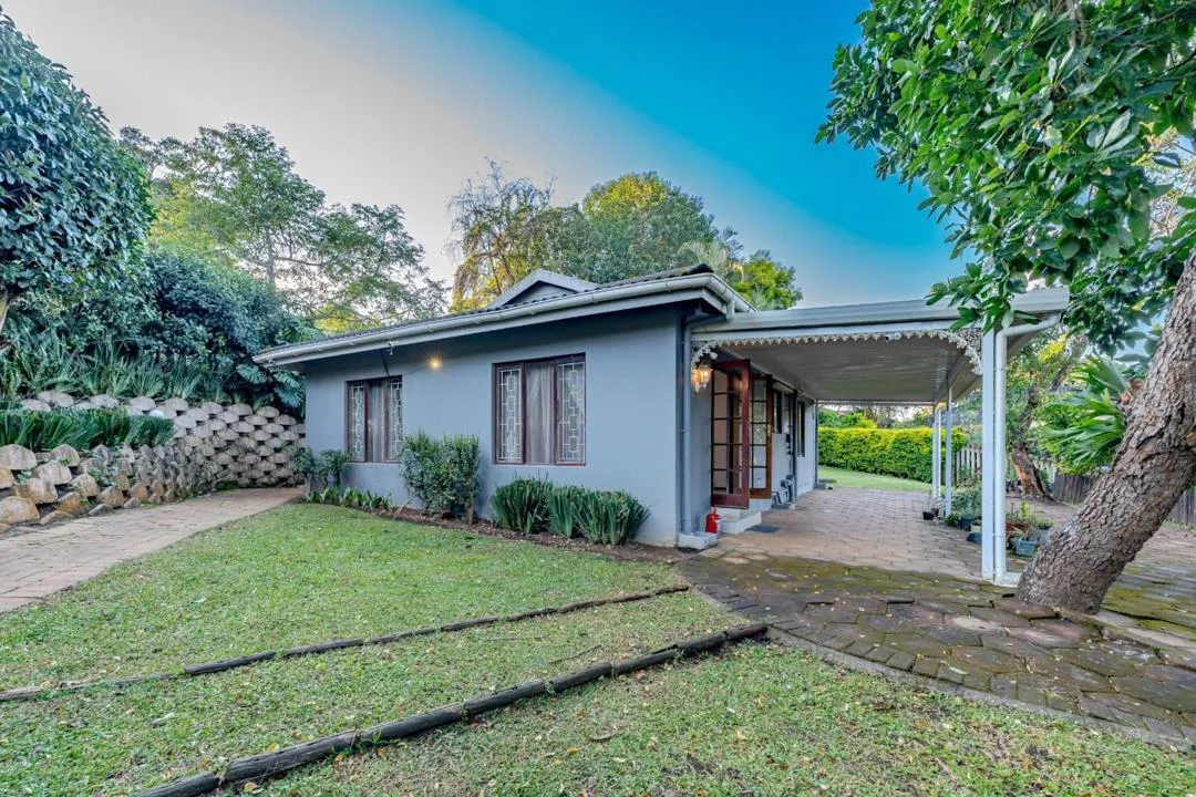 2 Bedroom Townhouse to rent in Waterfall
