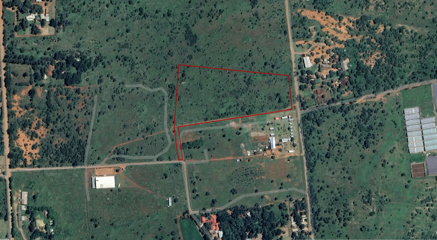 2.9 ha Farm in Rietfontein AH