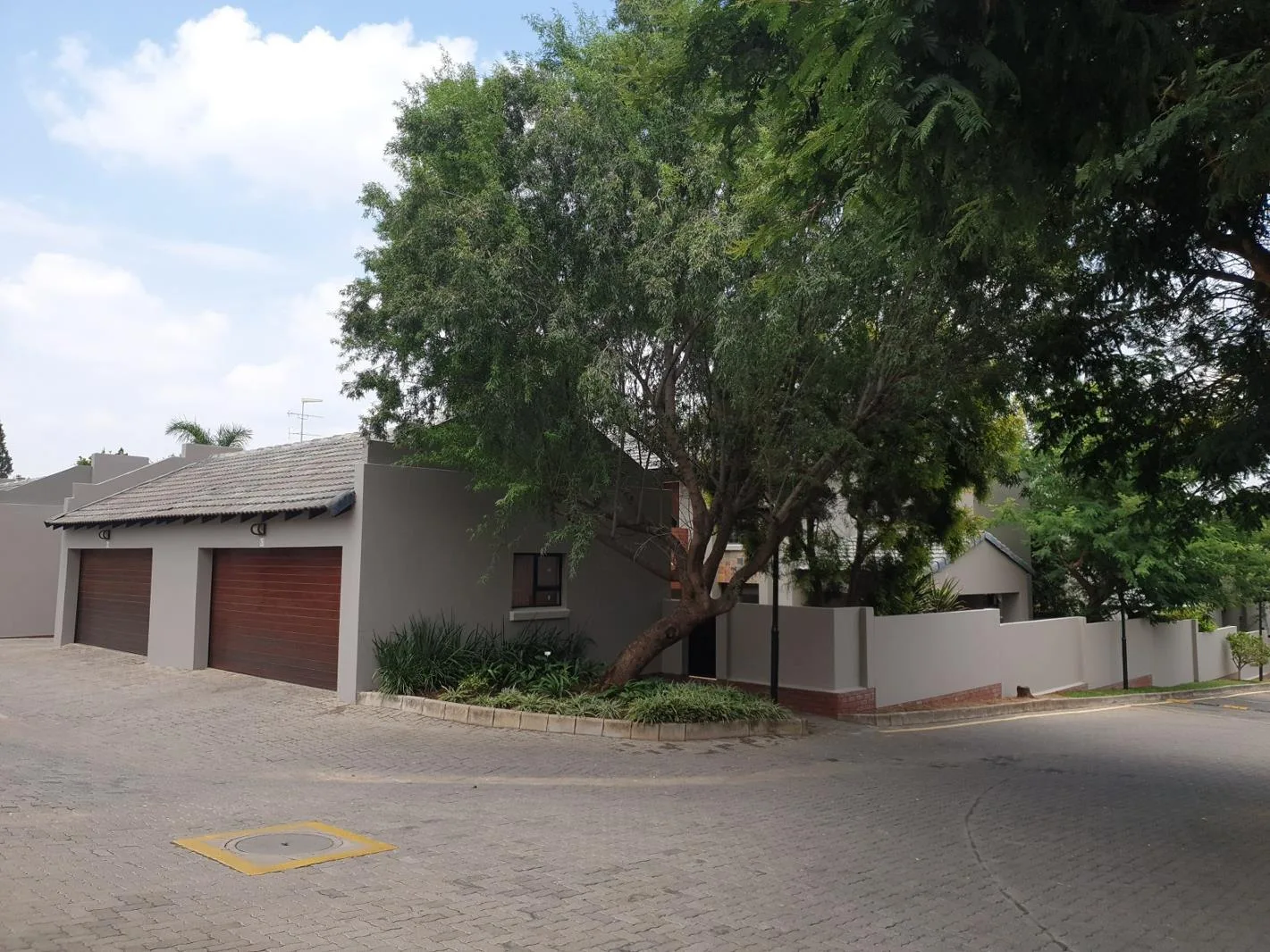 Property to rent in Fourways