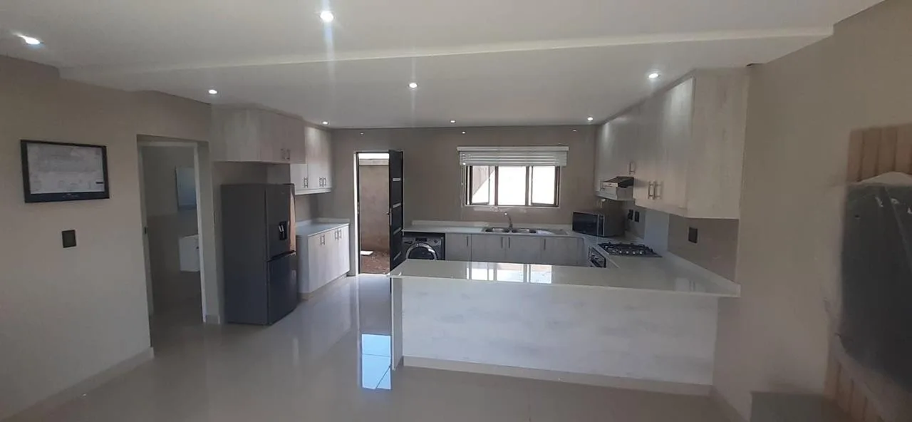 3 Bedroom Townhouse for sale in Phoenix Industrial