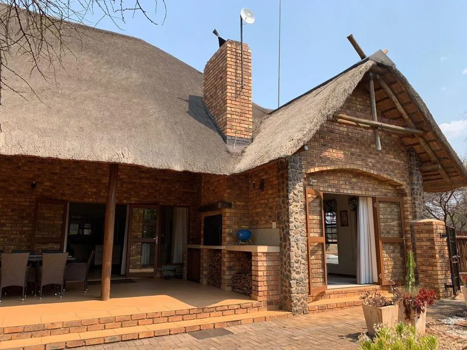 4 Bedroom House for sale in Sondela Nature Reserve