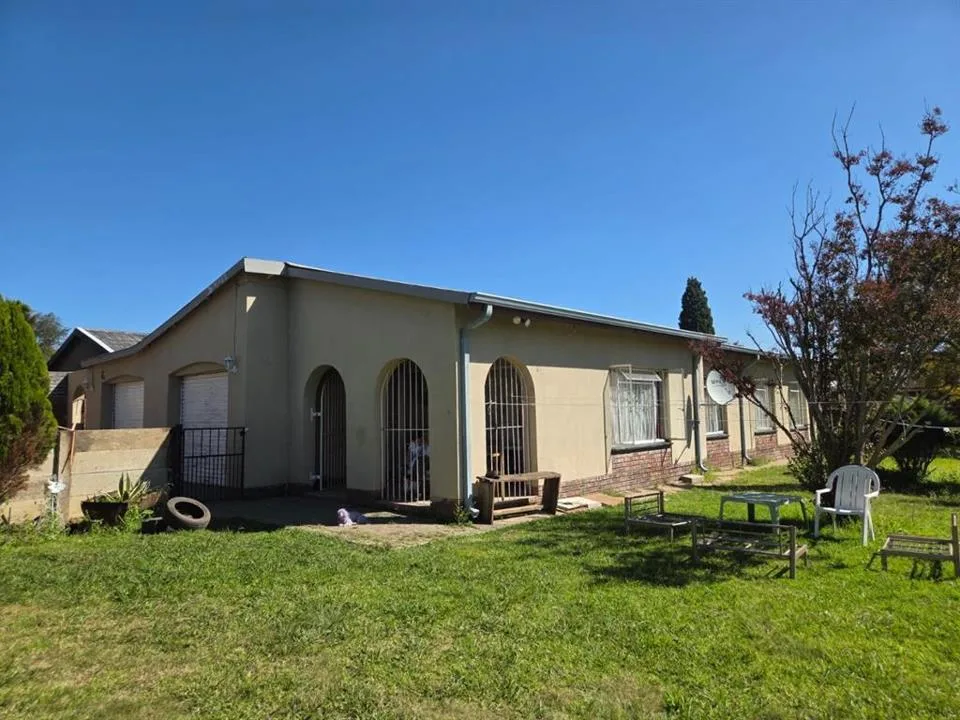 3 Bedroom House for sale in Meyerville