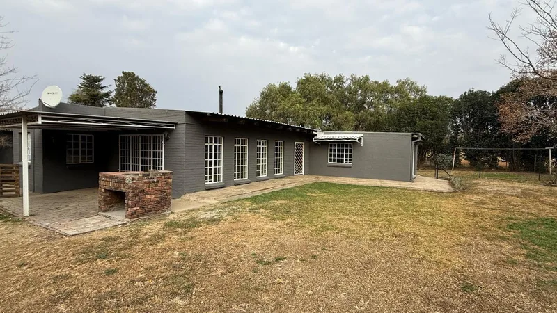 3 Bedroom House in Golf View