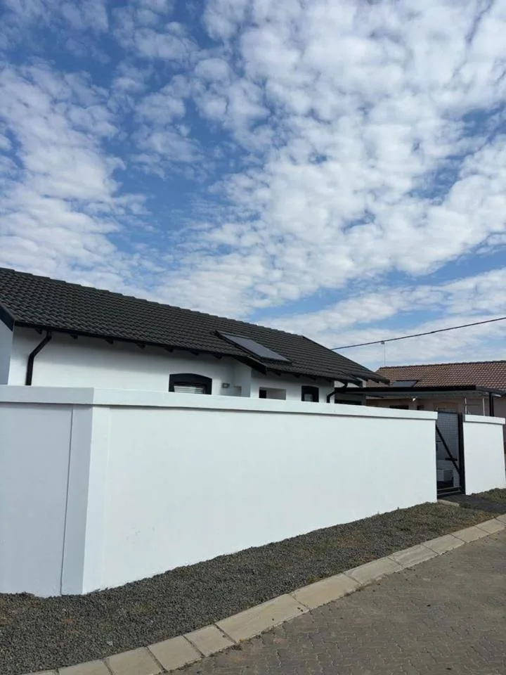 3 Bedroom House for sale in Raceway