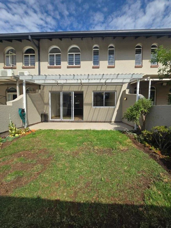 3 Bedroom Townhouse to rent in Waterkloof Ridge