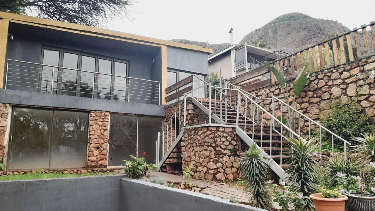 3 Bedroom House for sale in Kosmos