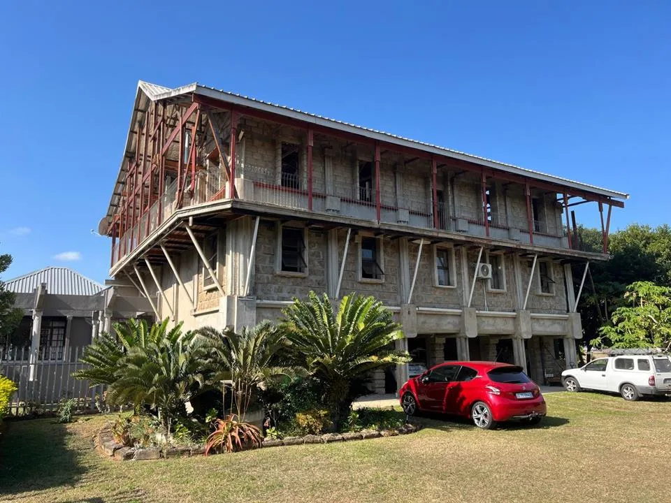 7 Bedroom House for sale in Kwambonambi