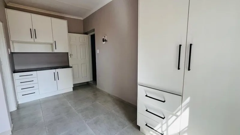1 Bedroom House in Witbank Central