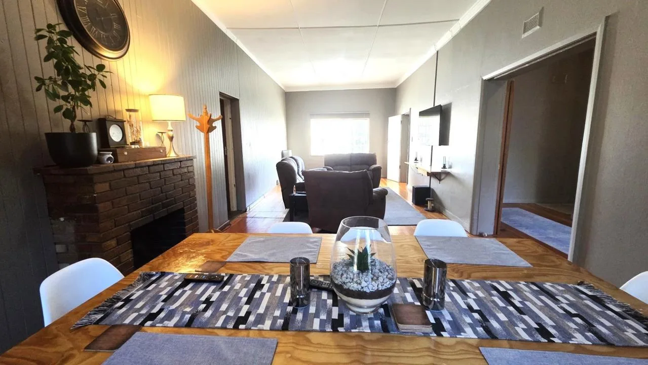 5 Bedroom House for sale in Westdene