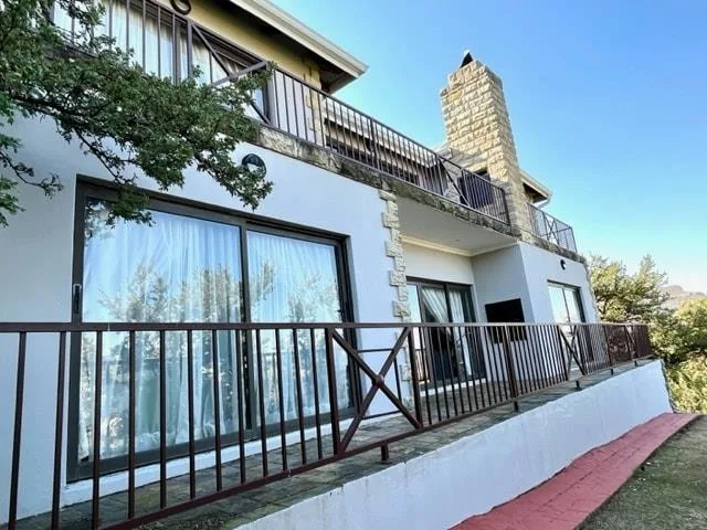 4 Bedroom House for sale in Clarens