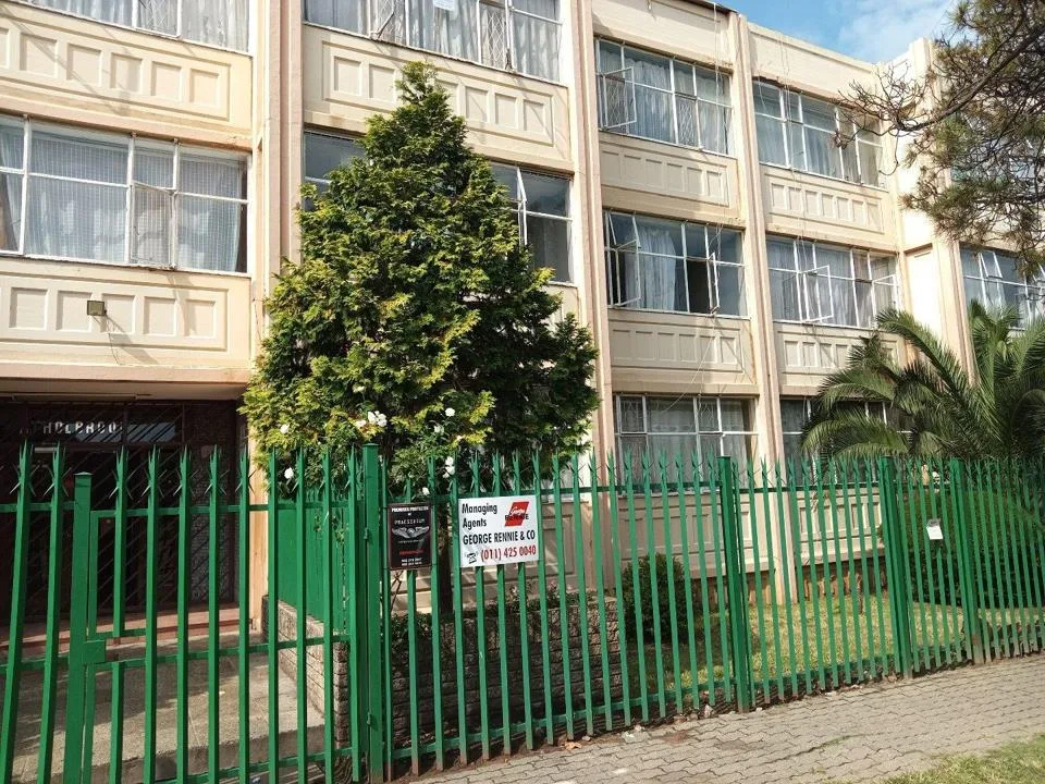 2 Bedroom Apartment / flat for sale in Benoni Central