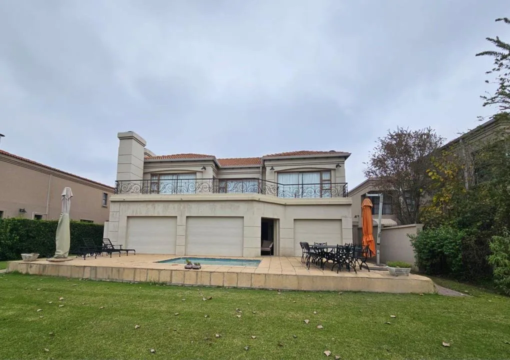 4 Bedroom House for sale in Club Milos Estate
