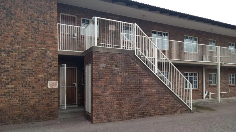 3 Bedroom Apartment / flat for sale in Secunda
