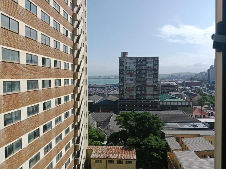 3 Bedroom Apartment / flat for sale in South Beach