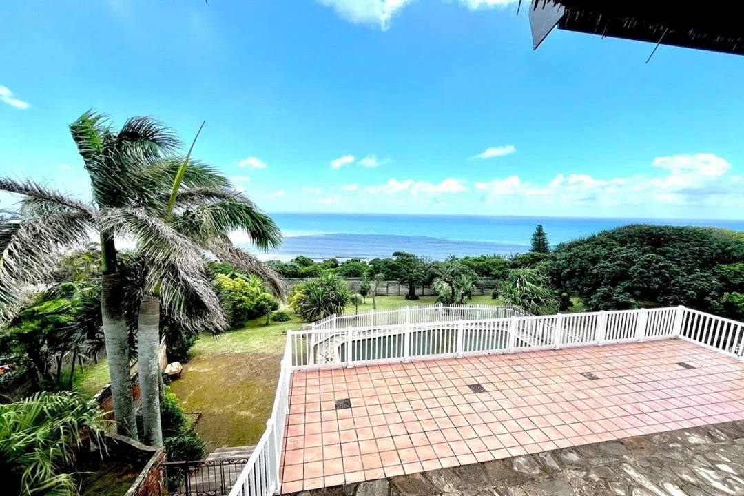 5 Bedroom House for sale in Athlone Park