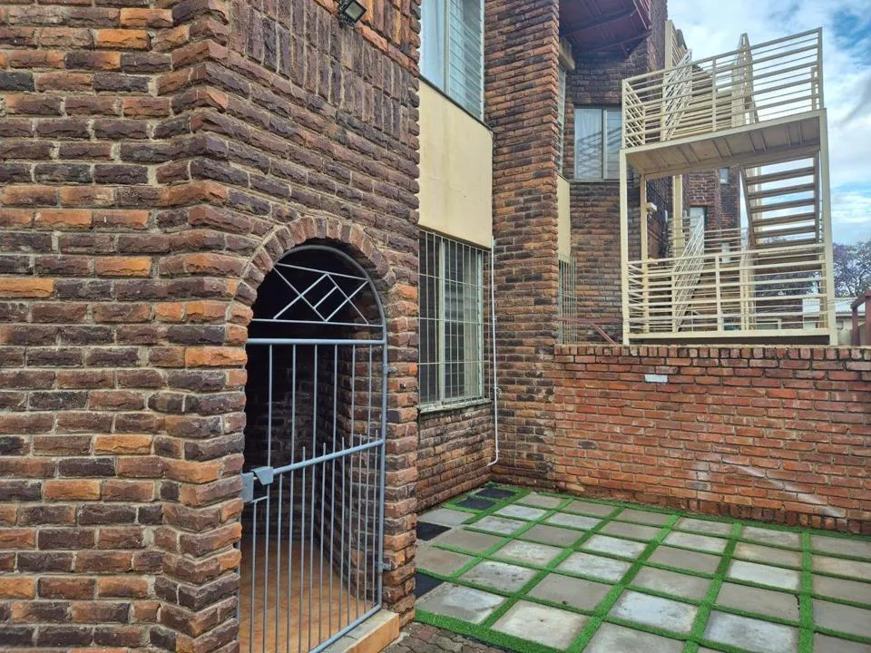 3 Bedroom Townhouse for sale in Polokwane Central
