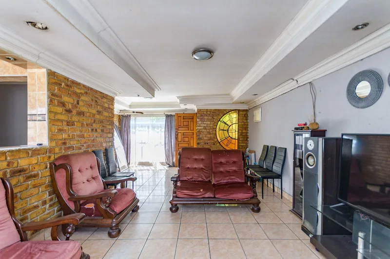 3 Bedroom House in Tembisa Central