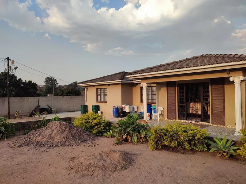 3 Bedroom House in Umlazi