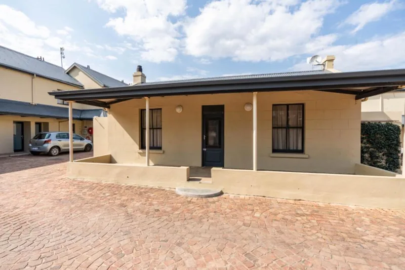 2 Bedroom Townhouse for sale in West Hill