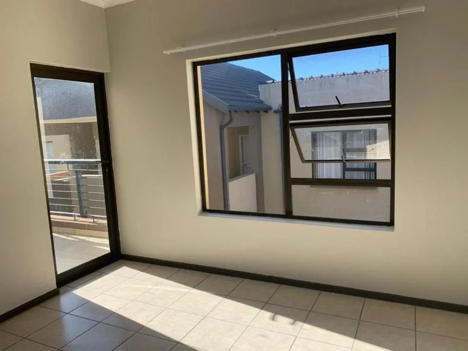 2 Bedroom Apartment / flat for sale in Ruimsig