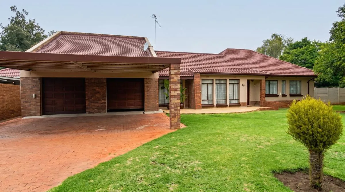 3 Bedroom House for sale in St Helena