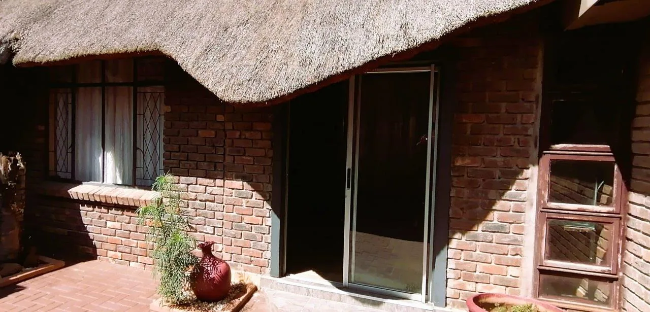 2 Bedroom House to rent in Sterpark