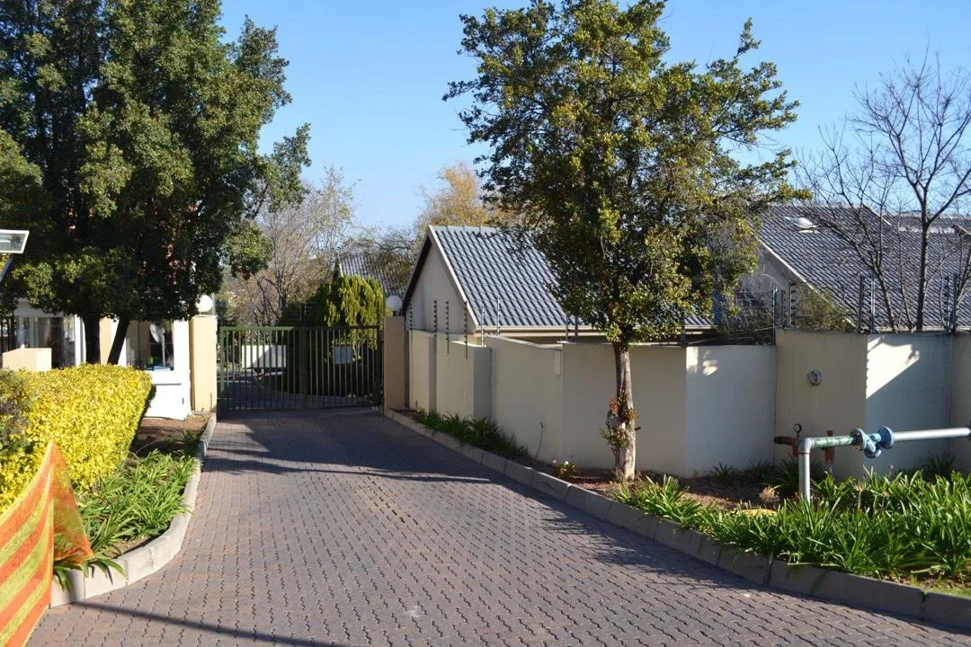 2 Bedroom Apartment / flat for sale in Douglasdale