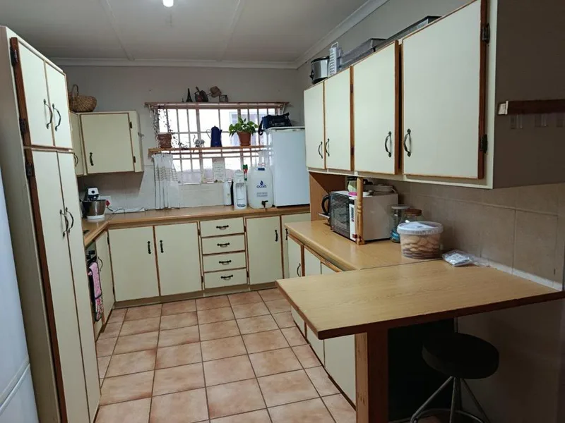 3 Bedroom House for sale in Bult South